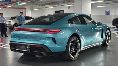 Porsche TAYCAN