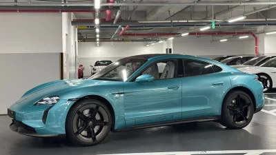 Porsche TAYCAN