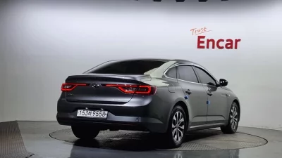 Renault Samsung SM6