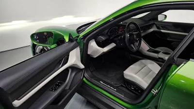 Porsche TAYCAN