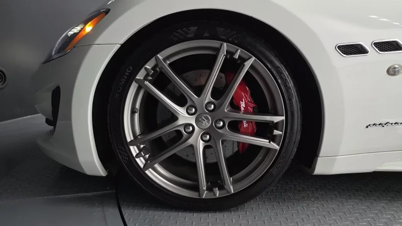 Maserati GRANTURISMO