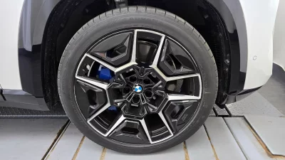 BMW XM