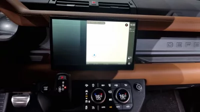 Land Rover DEFENDER