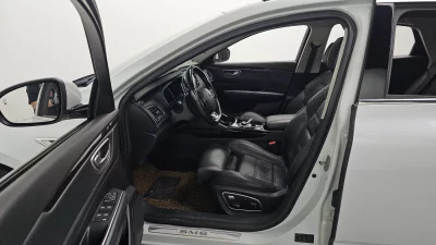 Renault Samsung SM6