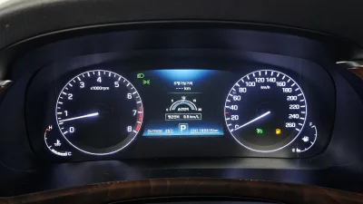 Hyundai Equus