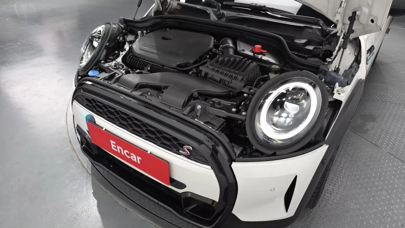 MINI Cooper Convertible