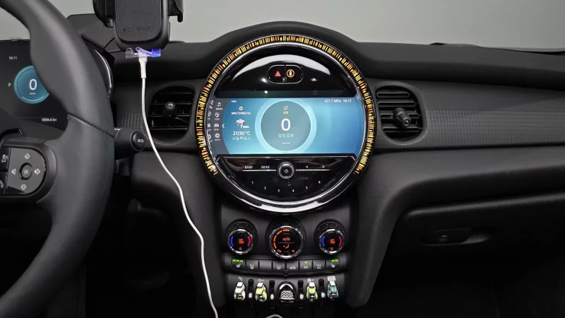 MINI Cooper Convertible