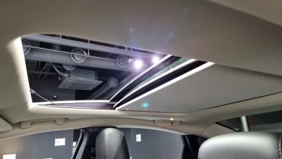 Chrysler 200