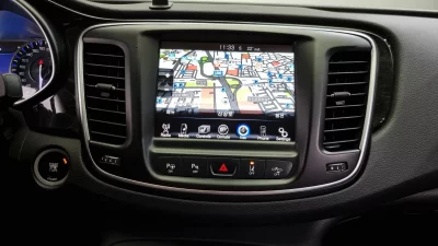 Chrysler 200