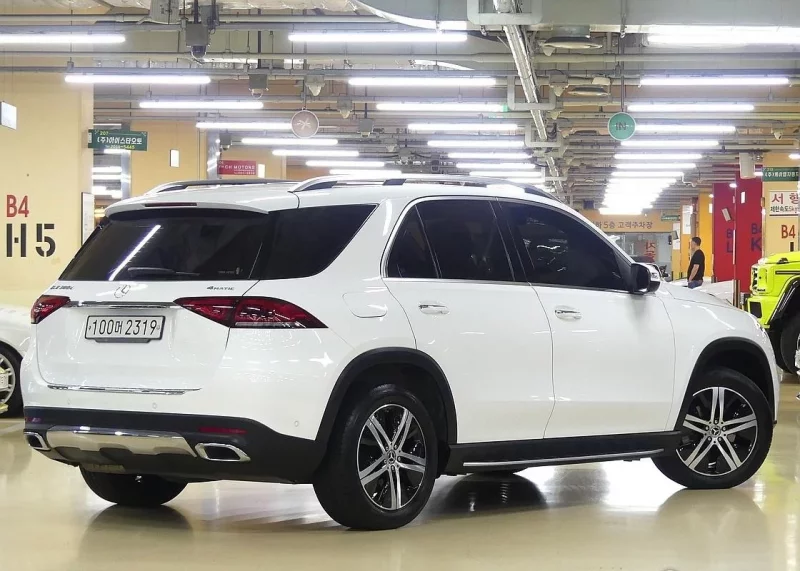 Mercedes-Benz GLE-Class