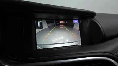 Infiniti Q30