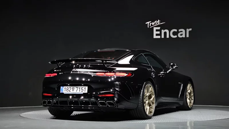 Mercedes-Benz AMG GT