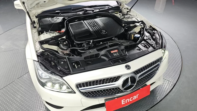 Mercedes-Benz CLS-Class