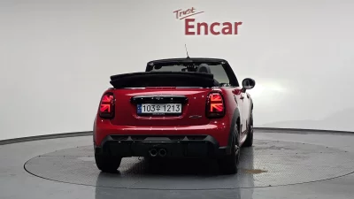 MINI Cooper Convertible