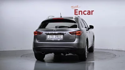 Infiniti FX