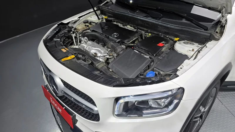 Mercedes-Benz GLB-Class