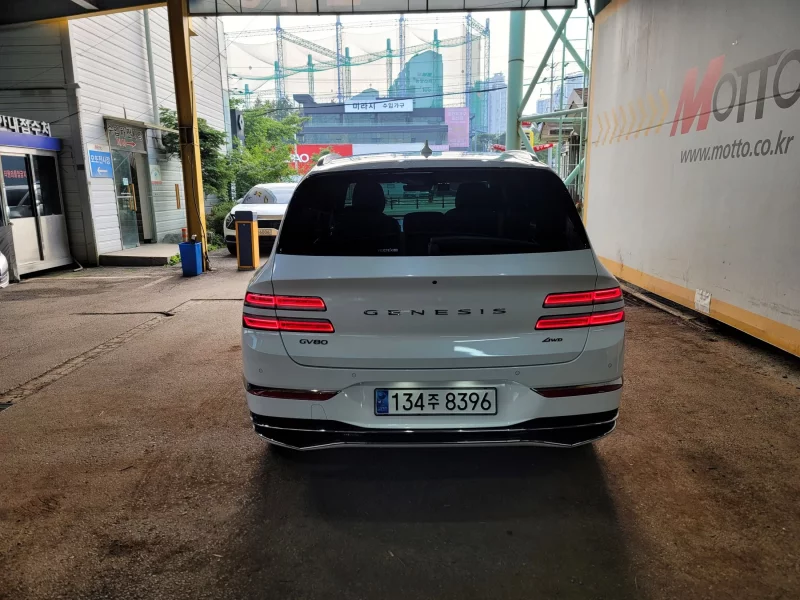 Genesis GV80