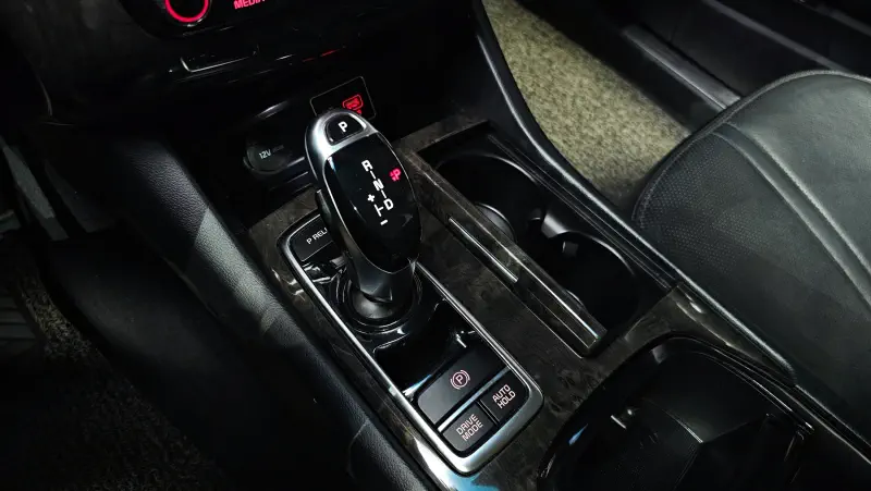 Kia K9