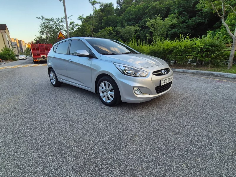Hyundai Accent