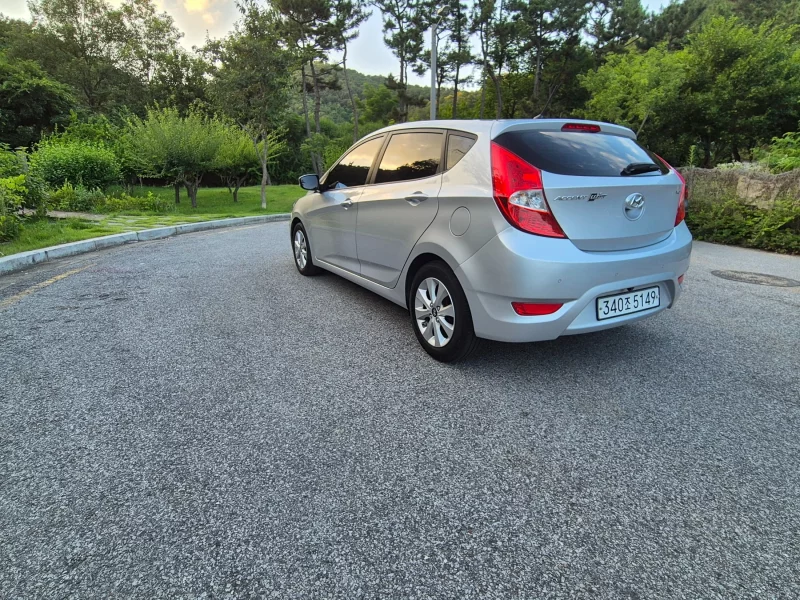 Hyundai Accent