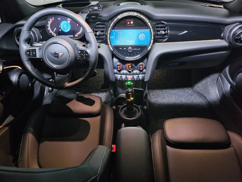 MINI Cooper Convertible