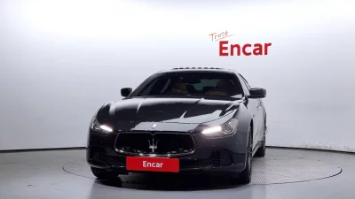Maserati GHIBLI