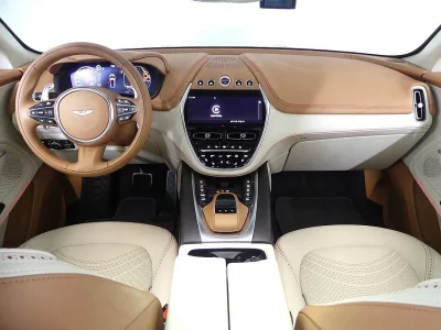 Astonmartin DBX