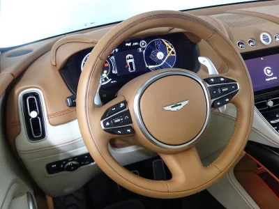 Astonmartin DBX