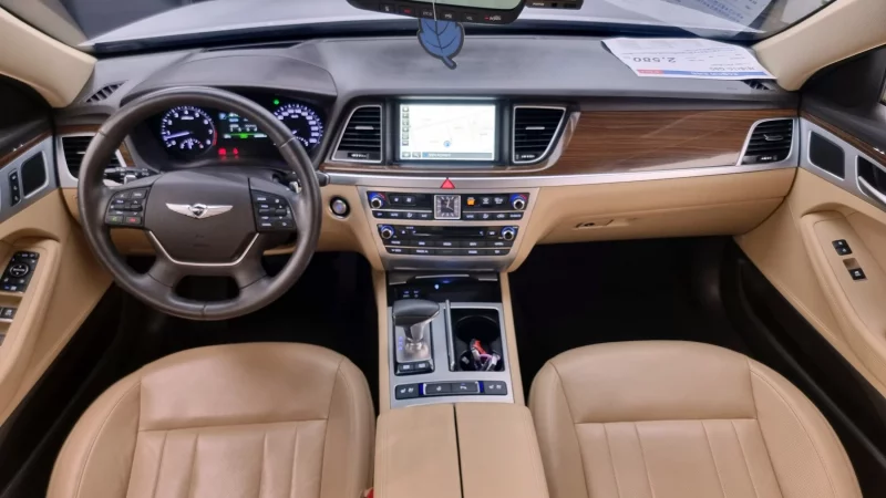Genesis G80