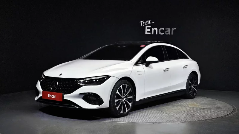 Mercedes-Benz EQE