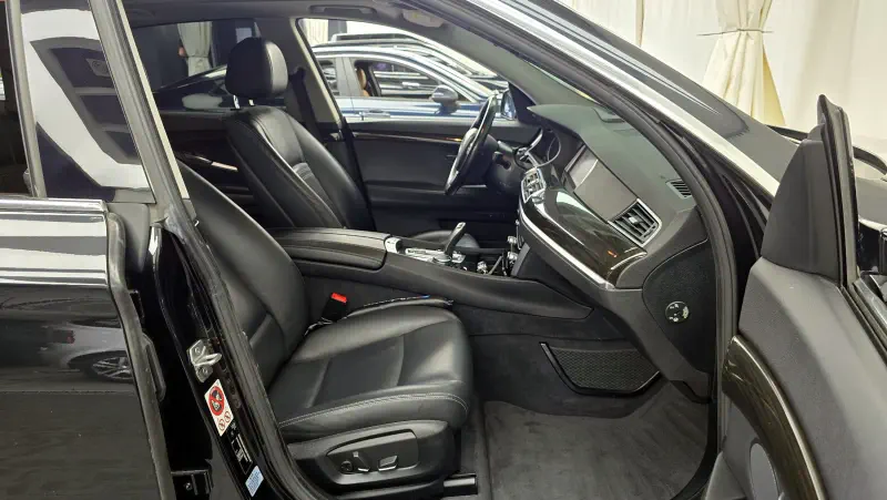 BMW 5-Series Gran Turismo