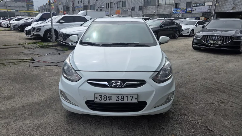 Hyundai Accent