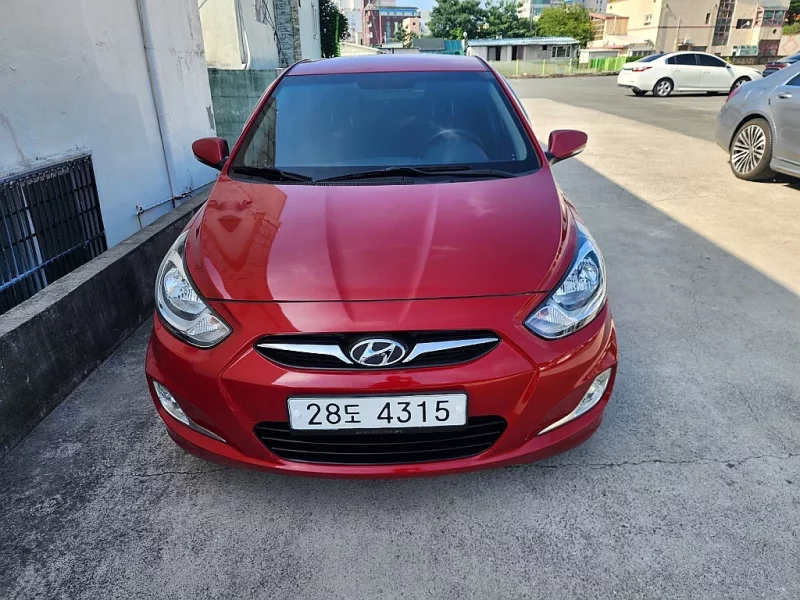Hyundai Accent