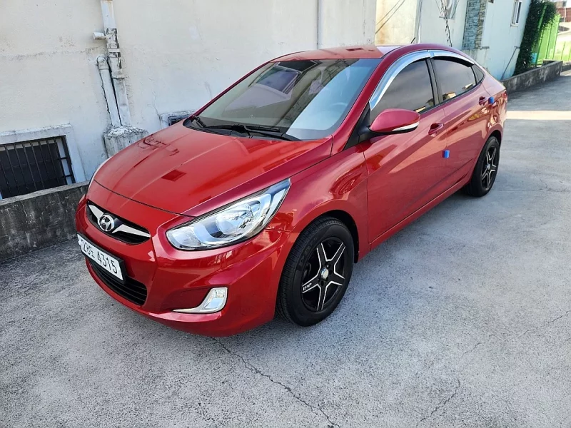 Hyundai Accent
