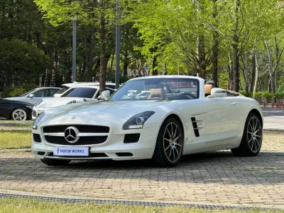 Mercedes-Benz SLS AMG