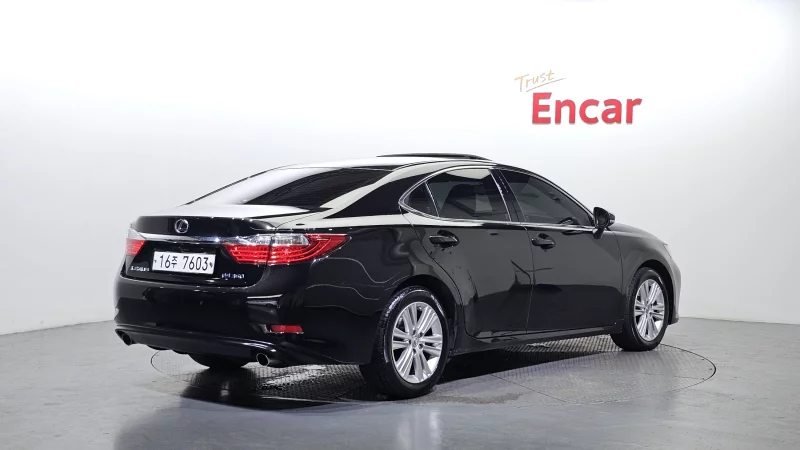 Lexus ES350