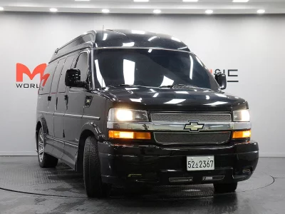 Chevrolet Express Van