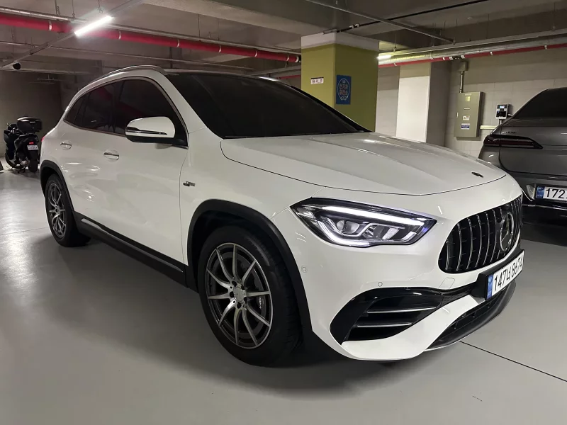Mercedes-Benz GLA-Class