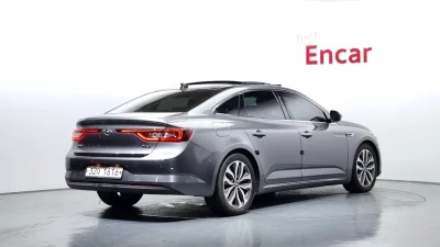 Renault SM6