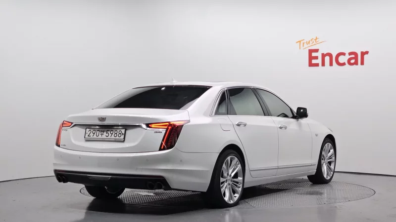 Cadillac CT6