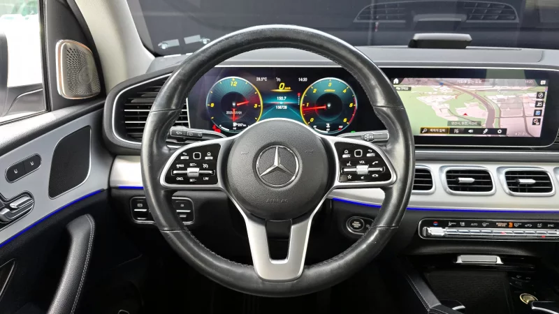 Mercedes-Benz GLE-Class