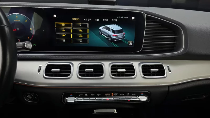 Mercedes-Benz GLE-Class