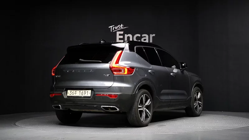 Volvo XC40