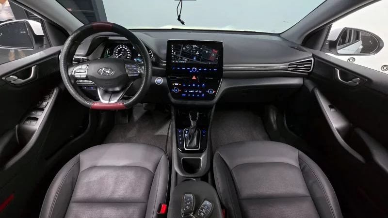 Hyundai Ioniq