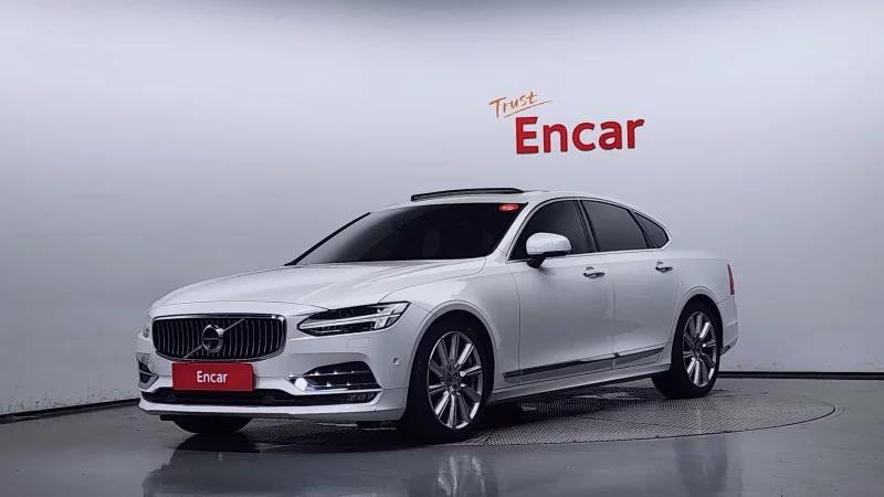 Volvo S90