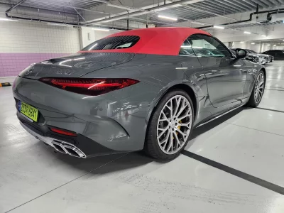 Mercedes-Benz SL-Class