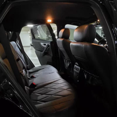 Infiniti QX70