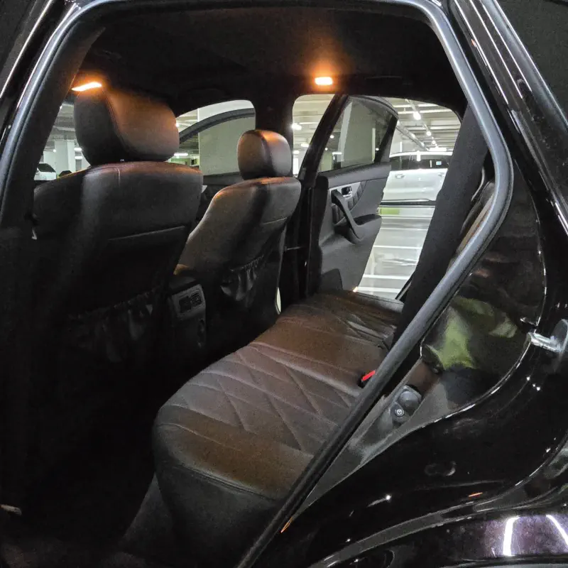 Infiniti QX70