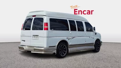 Chevrolet Express Van