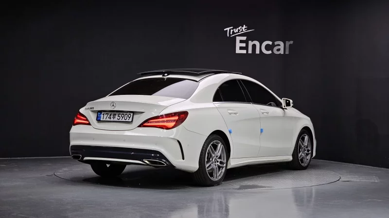 Mercedes-Benz CLA-Class